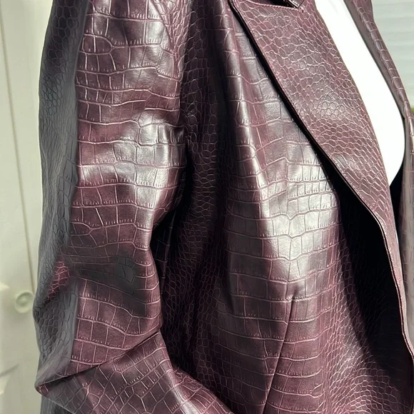 Snake Skin Blazer - Picture 3 of 3
